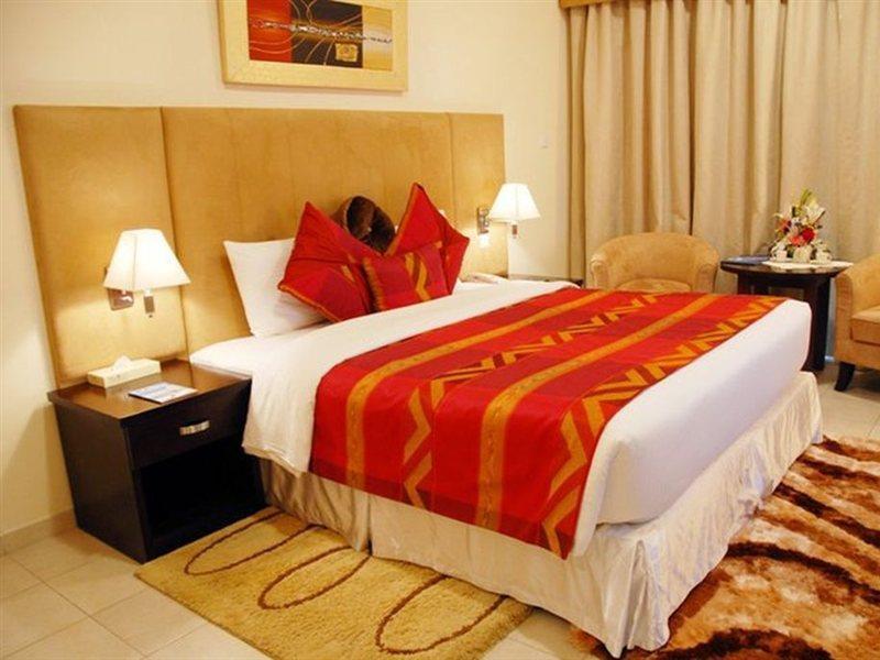 Parkside Hotel Apartment Dubai Exterior photo